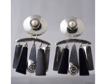 Sterling silver earrings 540