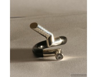 Sterling silver ring 565