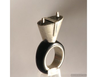 Sterling silver ring 567