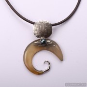 Sterling silver necklace with horn and pearl 653