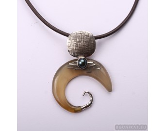 Sterling silver necklace with horn and pearl 653